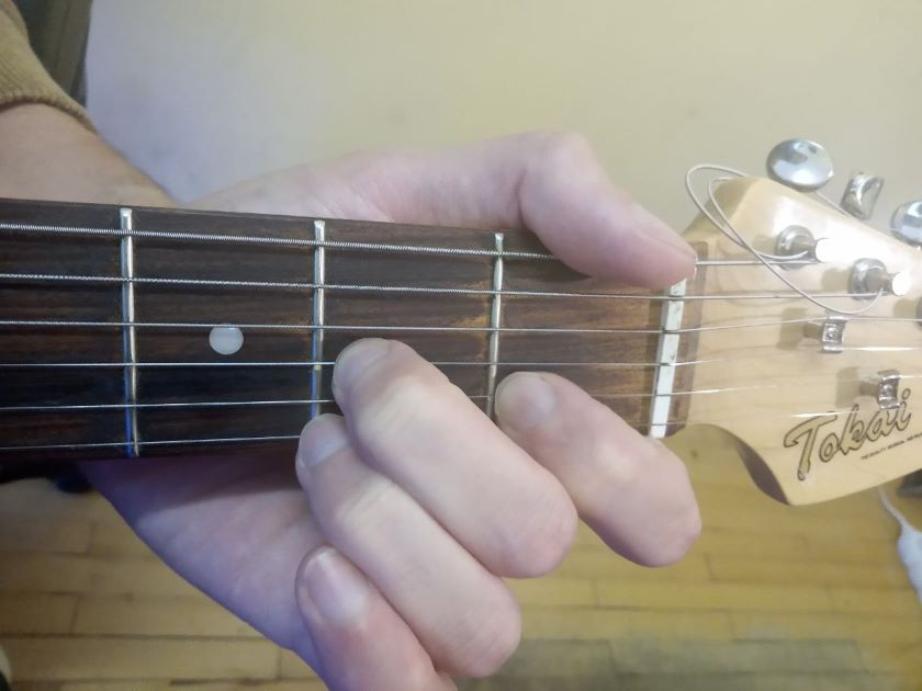 Как зажимать аккорд D7