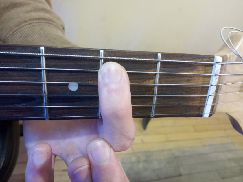 Как зажимать аккорд E5
