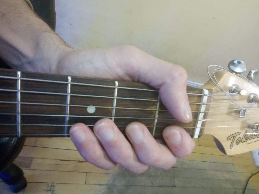 Как зажимать аккорд G5
